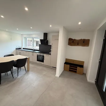Im Gruen Apartment *